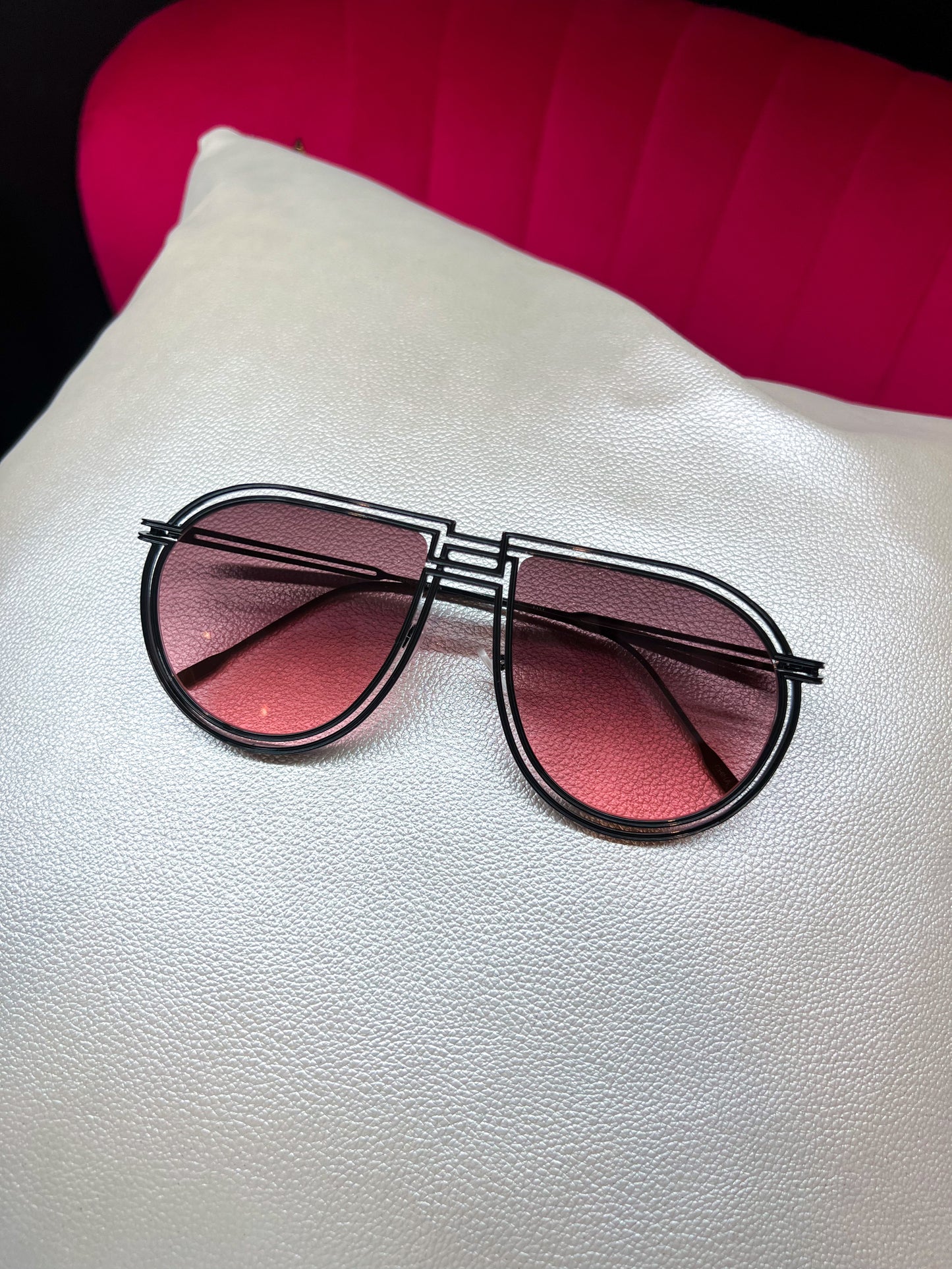 Summer Lovin TearDrop Sunnies