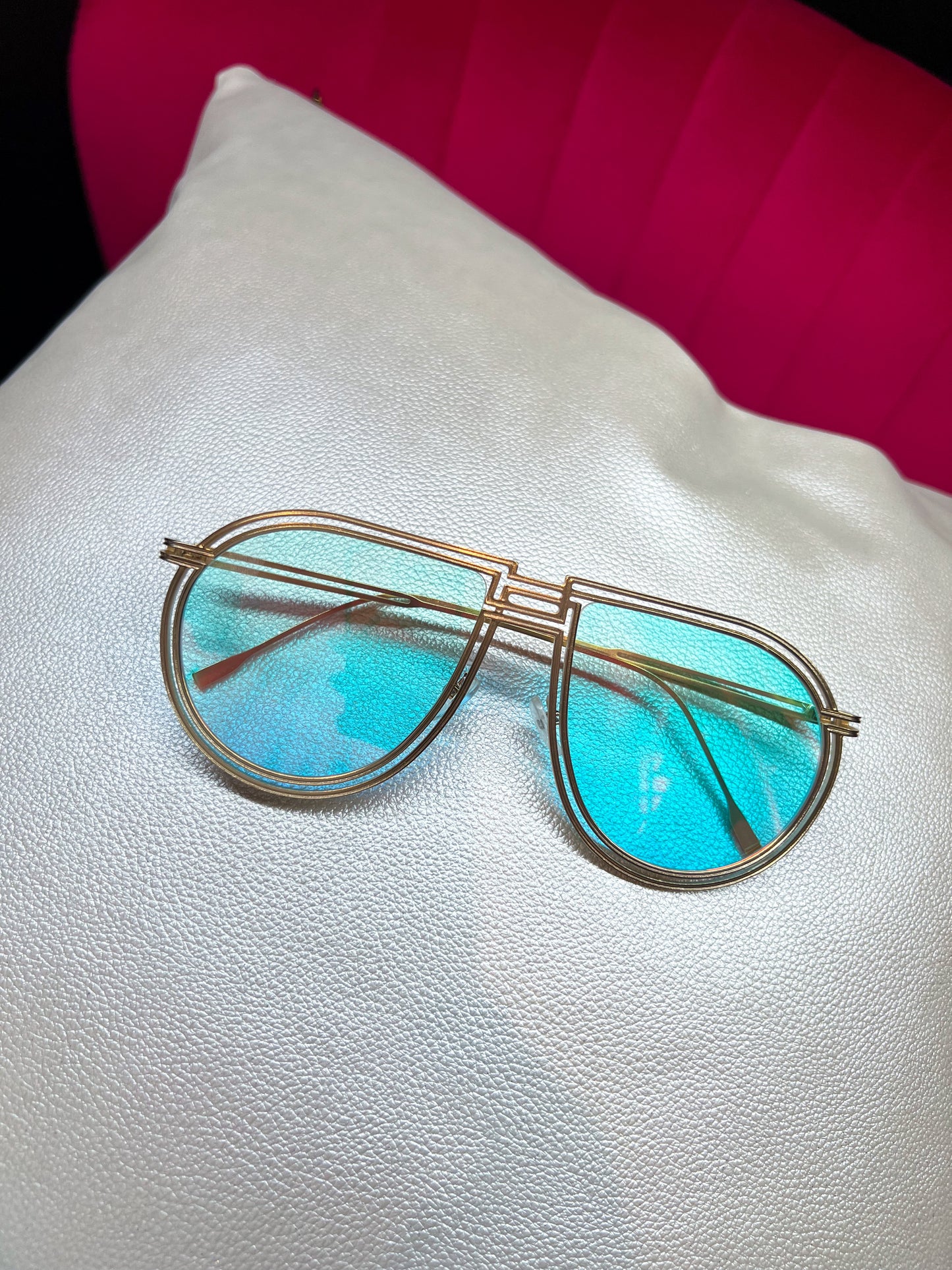 Summer Lovin TearDrop Sunnies